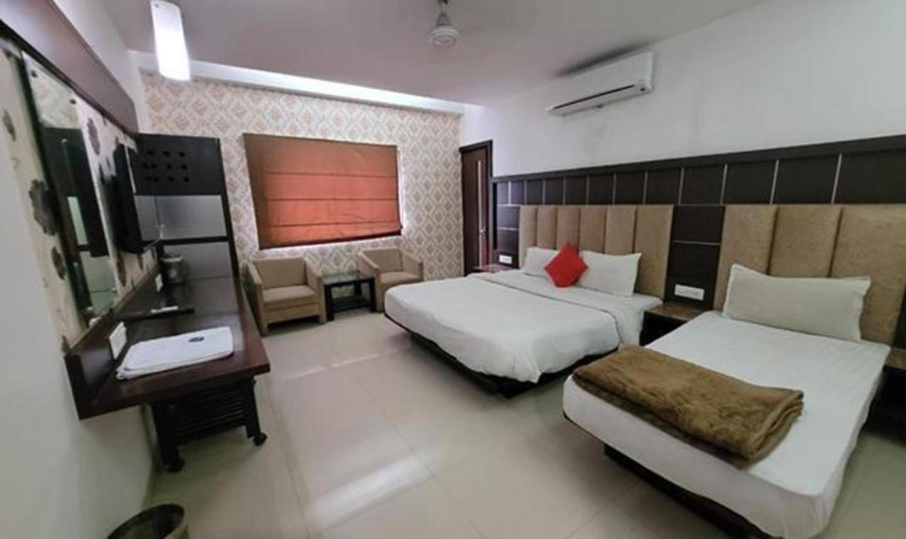 Fabhotel Prime Sapphire Regency Vadodara Luaran gambar