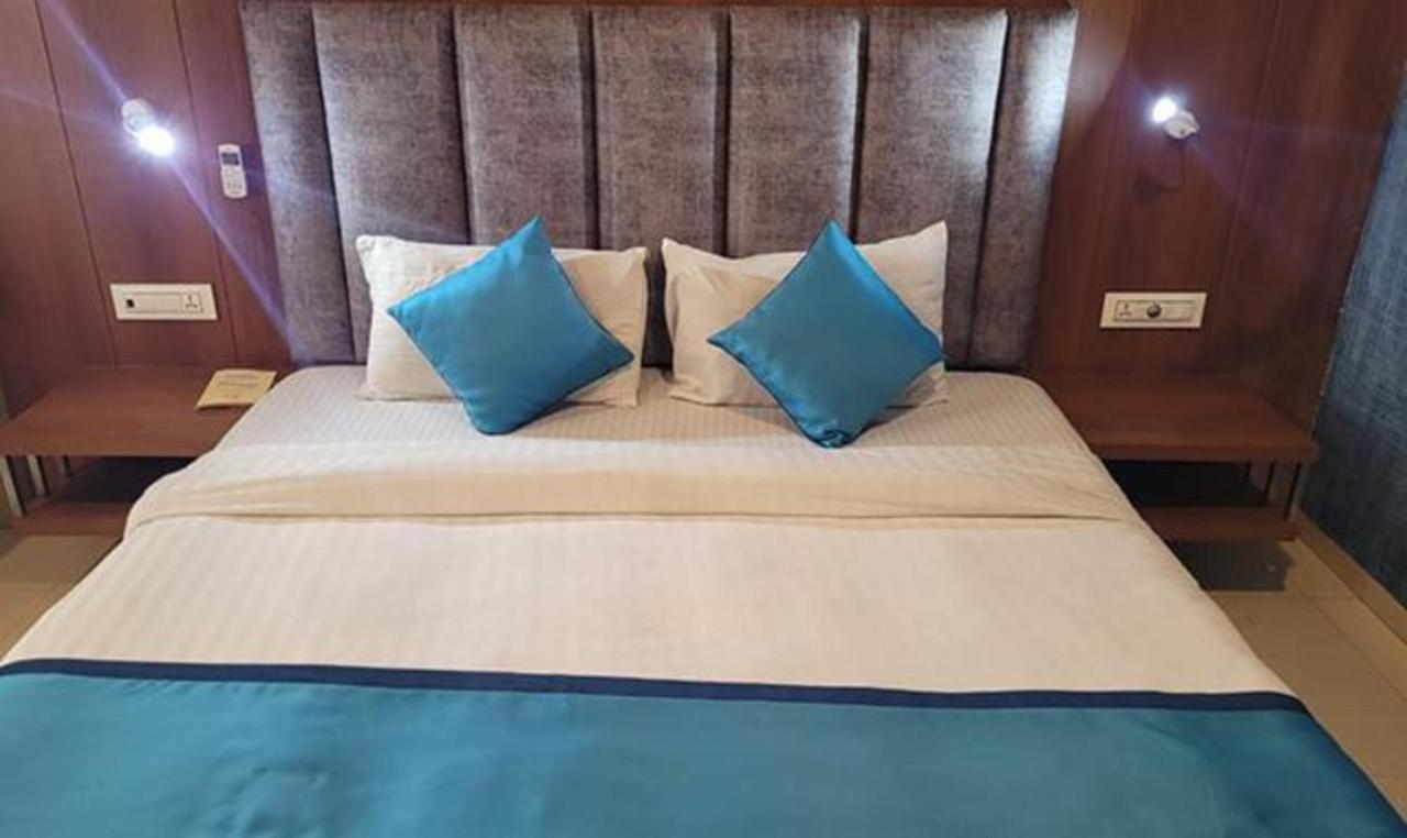 Fabhotel Prime Sapphire Regency Vadodara Luaran gambar