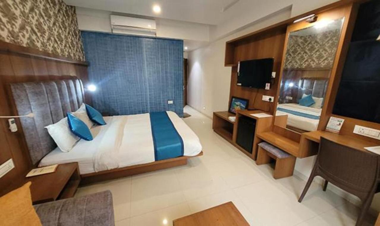Fabhotel Prime Sapphire Regency Vadodara Luaran gambar