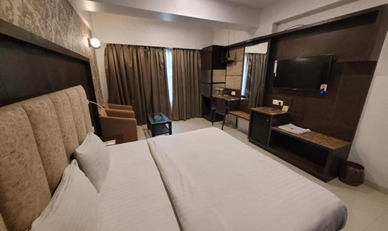 Fabhotel Prime Sapphire Regency Vadodara Luaran gambar